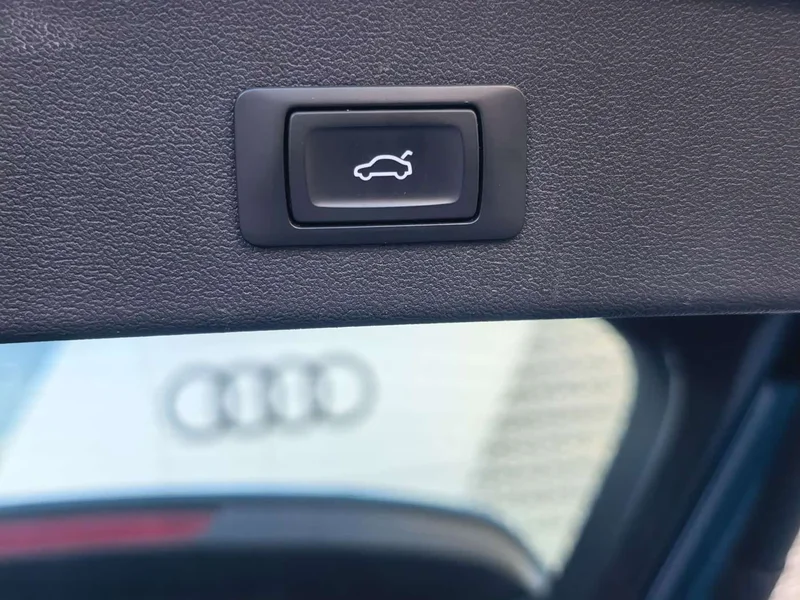 Audi A3 — фото 12