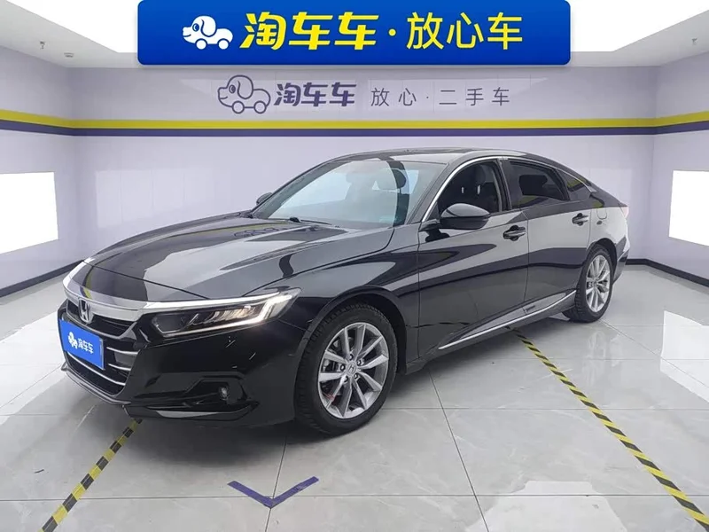 Honda Accord — фото 1