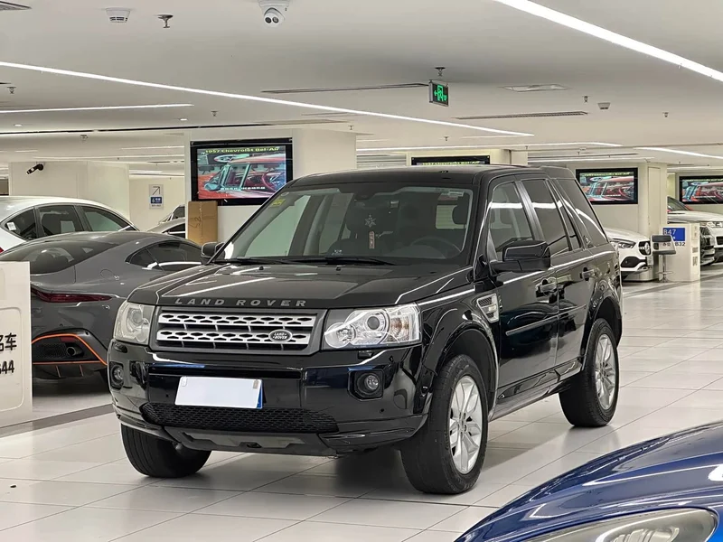 Land Rover Freelander 2 — фото 1