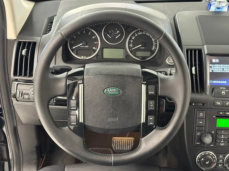 Land Rover Freelander 2 — фото 16
