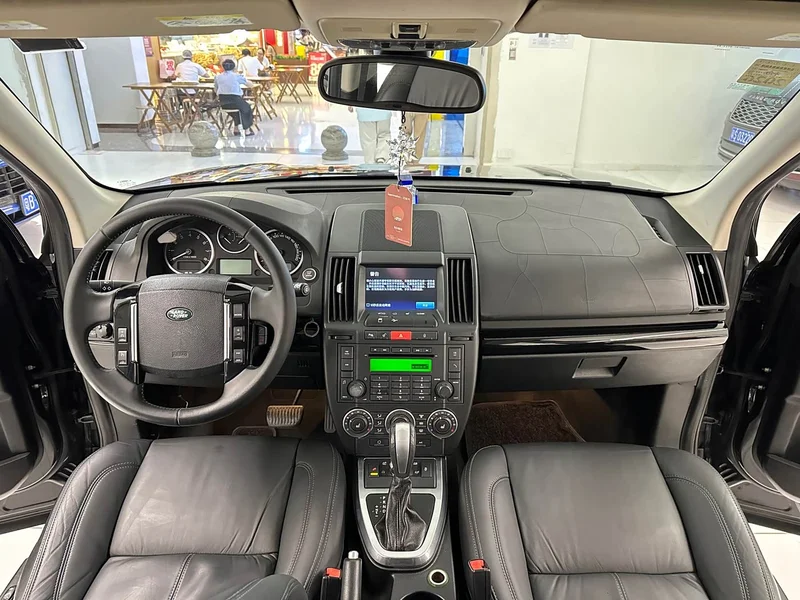 Land Rover Freelander 2 — фото 20
