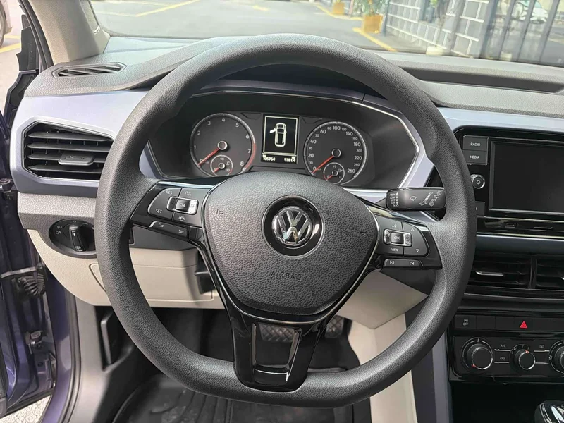 Volkswagen T-Cross — фото 9