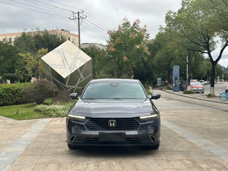 Honda Accord — фото 2
