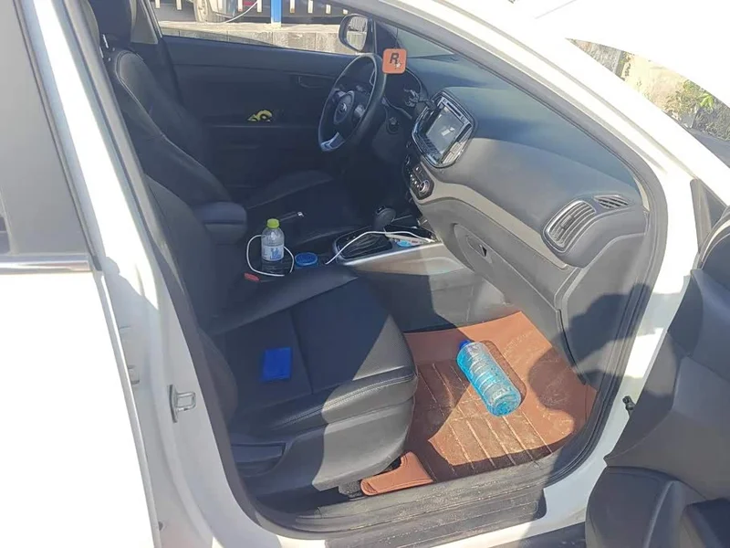 Kia KX3 — фото 8