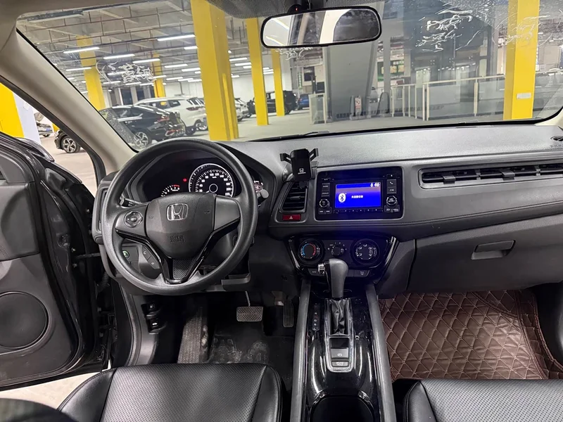 Honda HR-V — фото 7