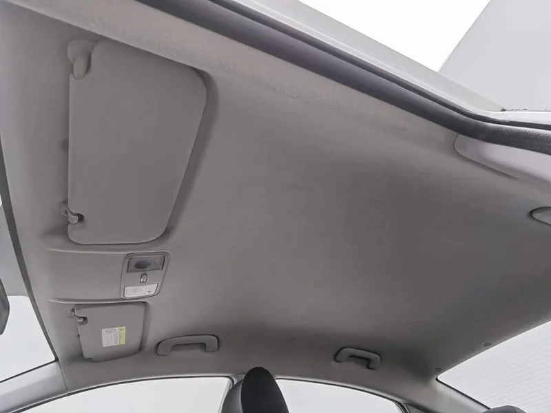 Hyundai Solaris — фото 14
