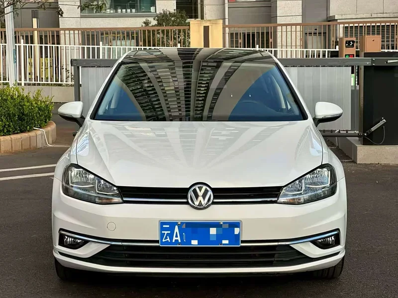 Volkswagen Golf — фото 2