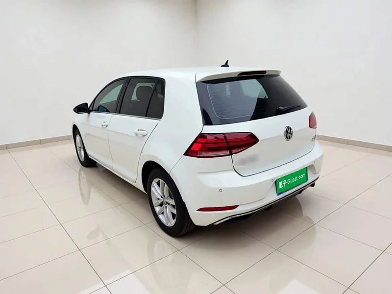 Volkswagen Golf — фото 4