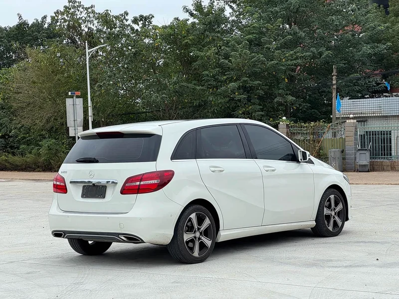 Mercedes-Benz B-Class — фото 11