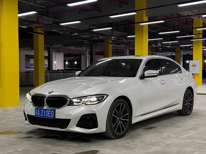 BMW 3-Series — фото 1