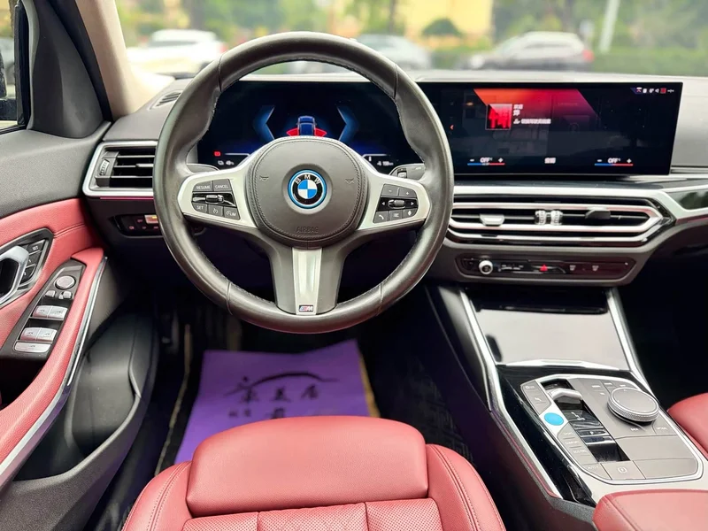 BMW i3 — фото 12