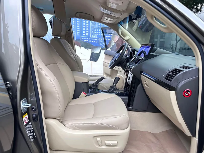 Toyota Prado (Imported) — фото 10
