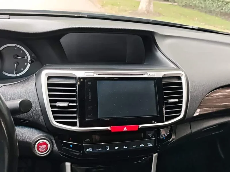 Honda Accord — фото 13