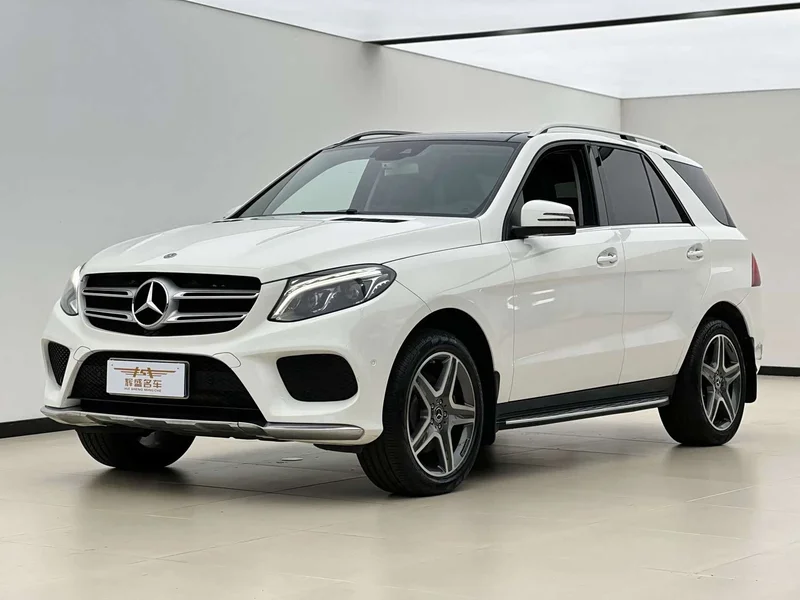 Mercedes-Benz GLE-Class — фото 1