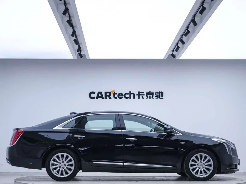 Cadillac XTS — фото 5