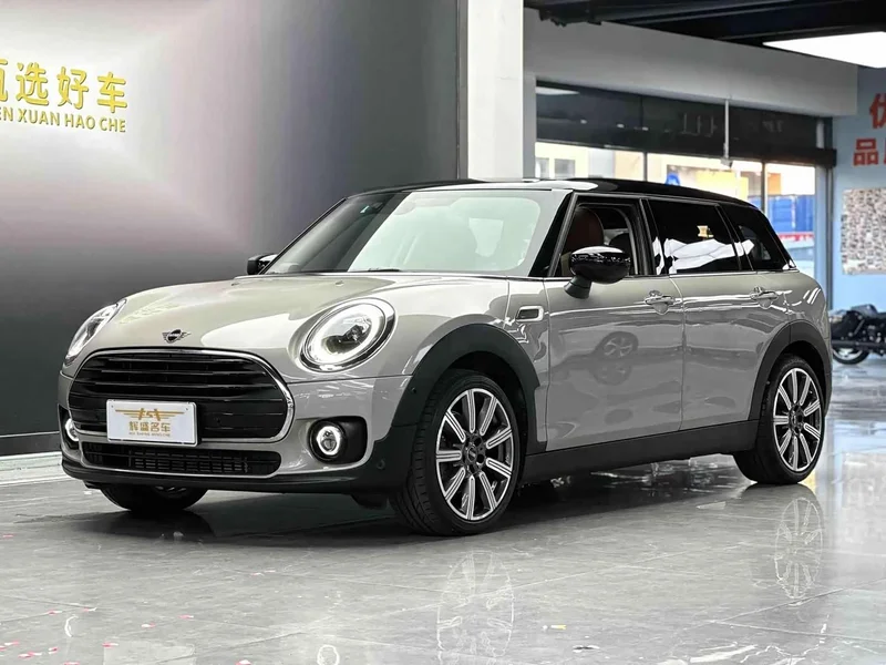 MINI CLUBMAN — фото 1
