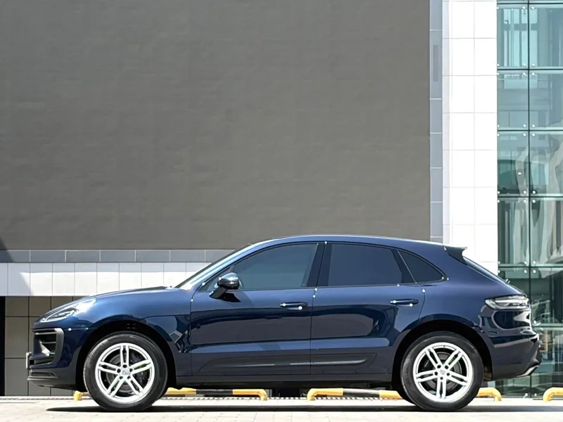 Porsche Macan — фото 12