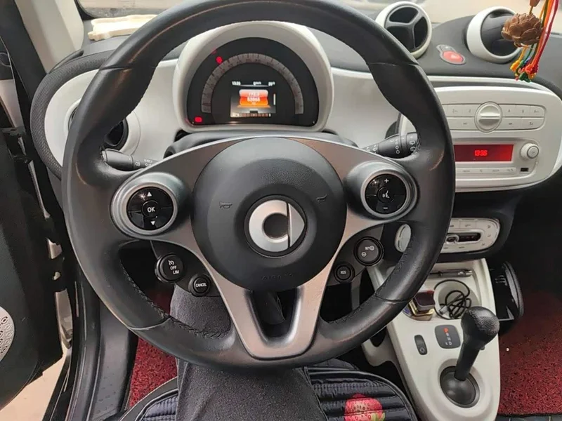 Smart Fortwo — фото 12