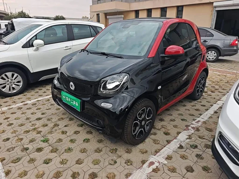 Smart Fortwo — фото 1