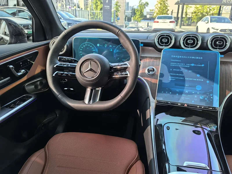 Mercedes-Benz GLC — фото 11