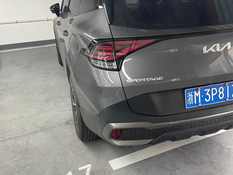 Kia Sportage — фото 12