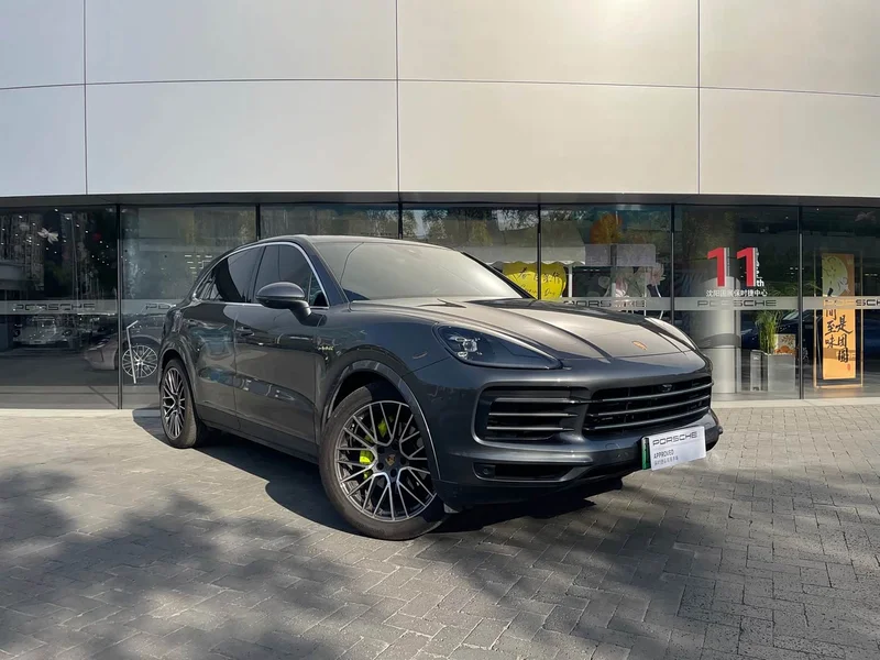 Porsche Cayenne — фото 4