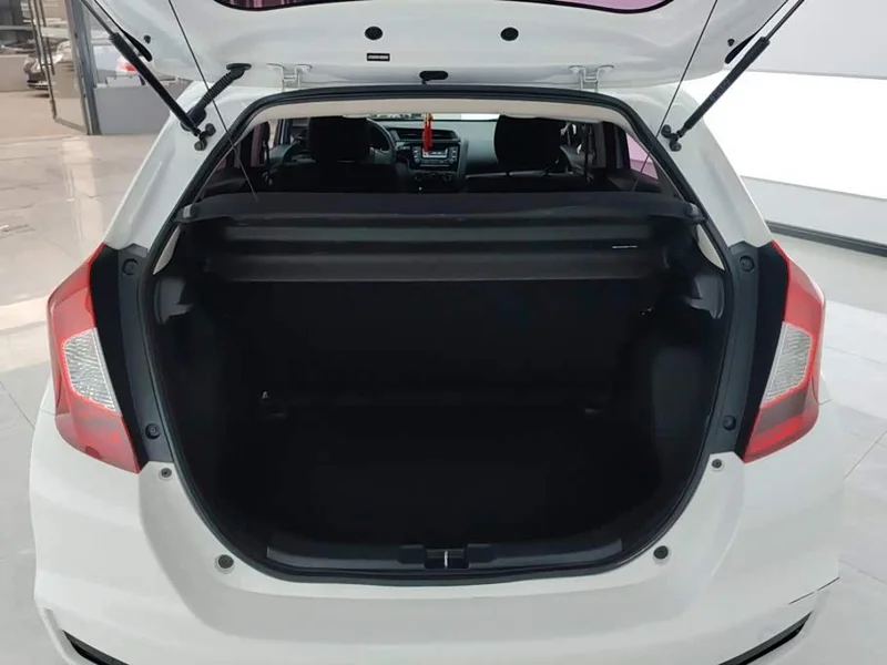 Honda Fit — фото 4