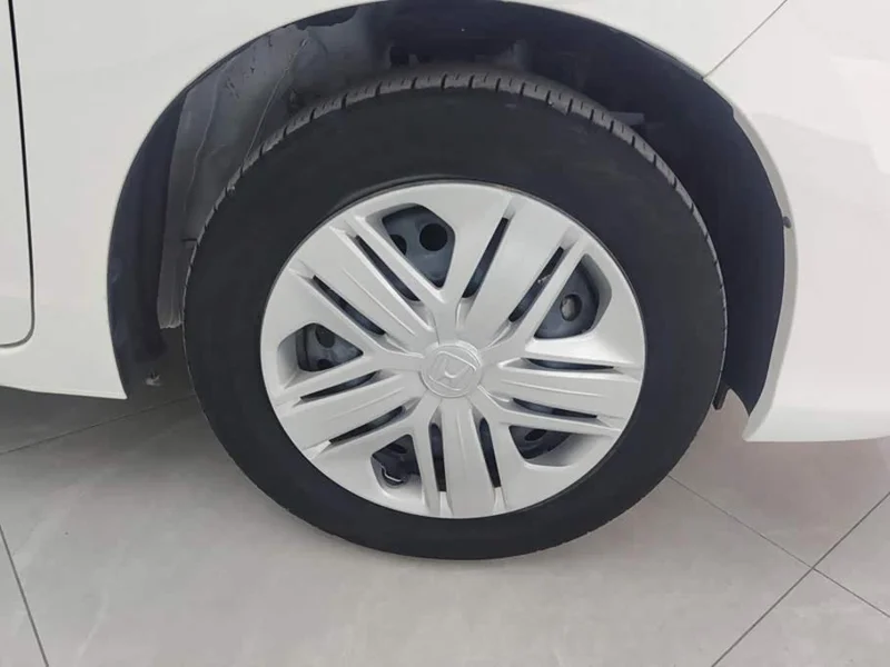 Honda Fit — фото 6