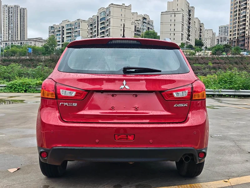 Mitsubishi ASX — фото 12