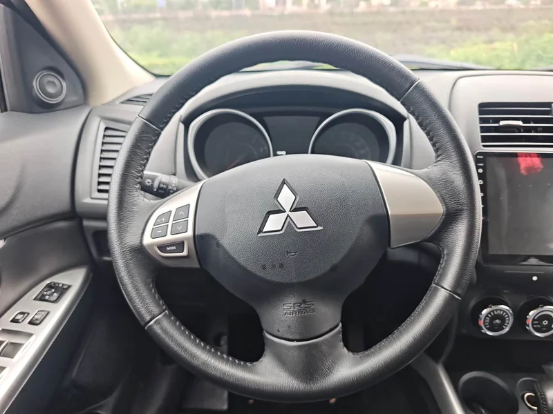 Mitsubishi ASX — фото 5
