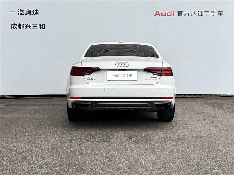 Audi A4L — фото 5
