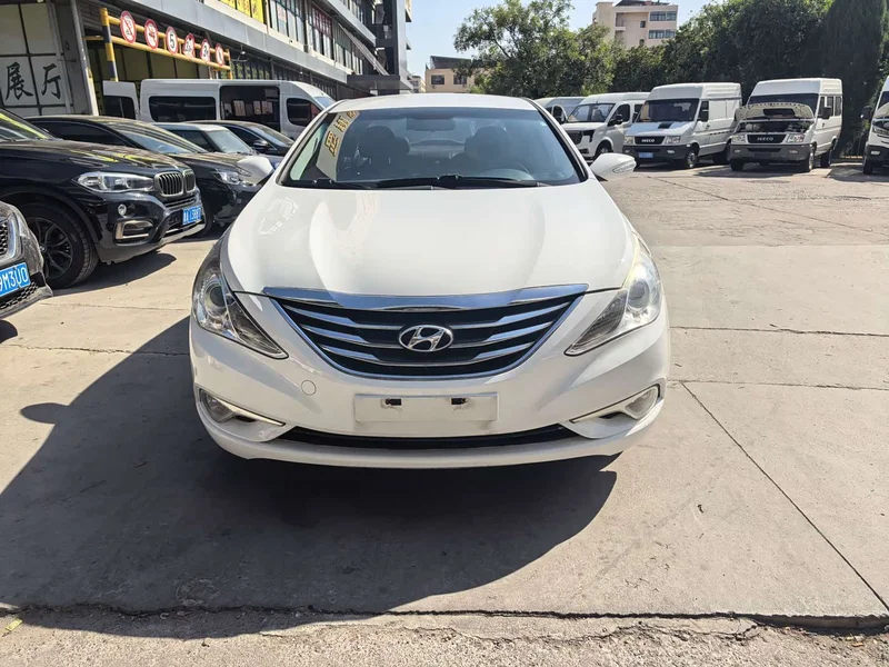 Hyundai Sonata — фото 2
