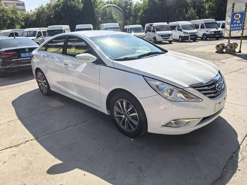 Hyundai Sonata — фото 3