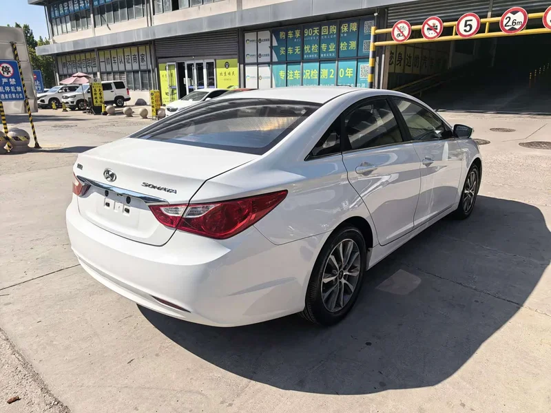 Hyundai Sonata — фото 4