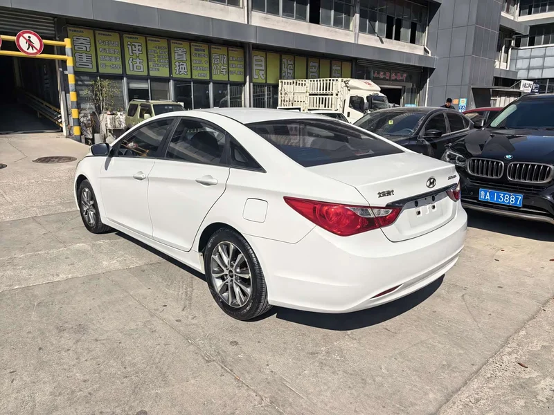Hyundai Sonata — фото 6