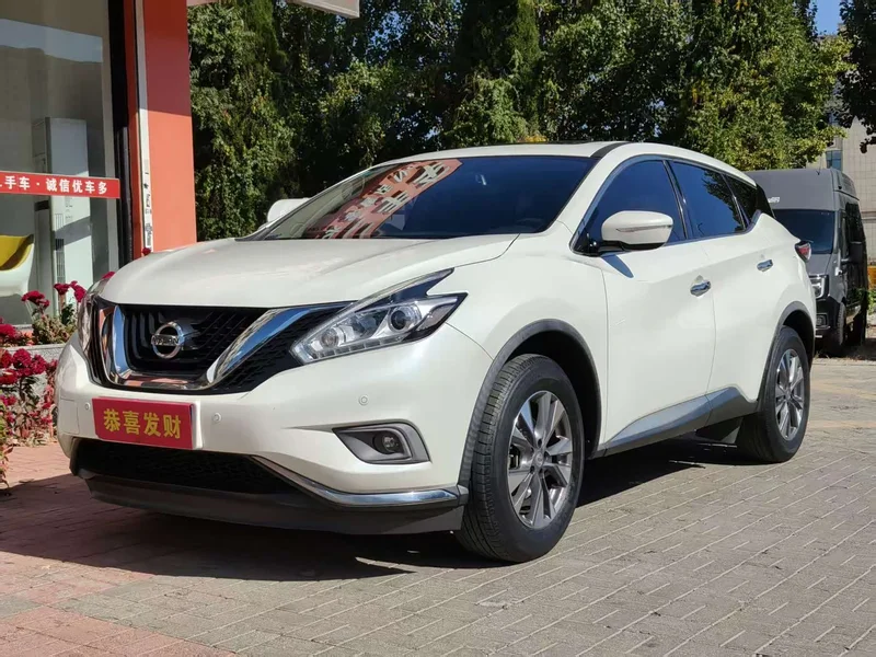 Nissan Murano — фото 1