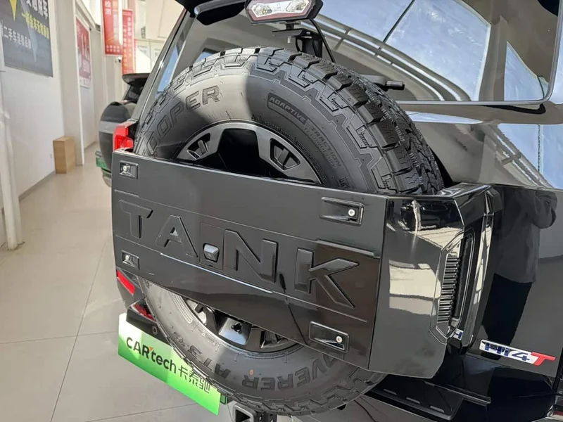 Tank 400 New Energy — фото 18