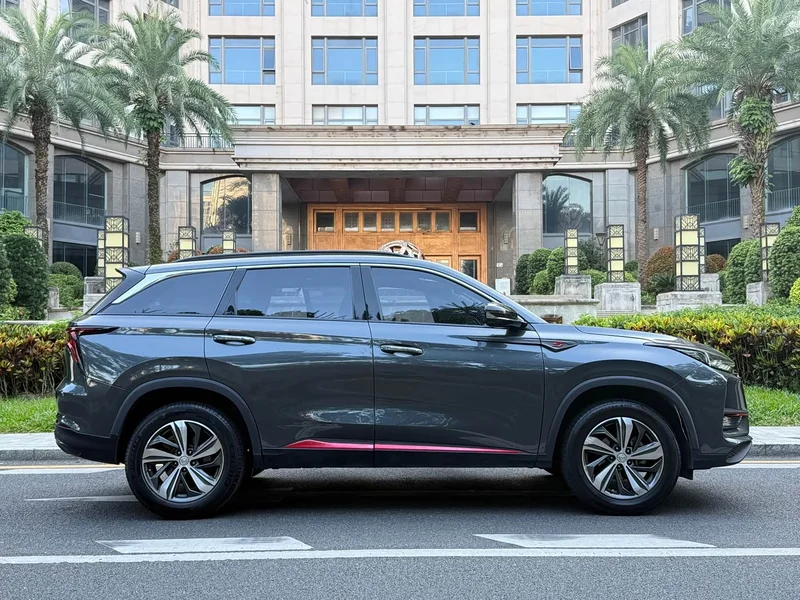 Changan CS75PLUS — фото 16