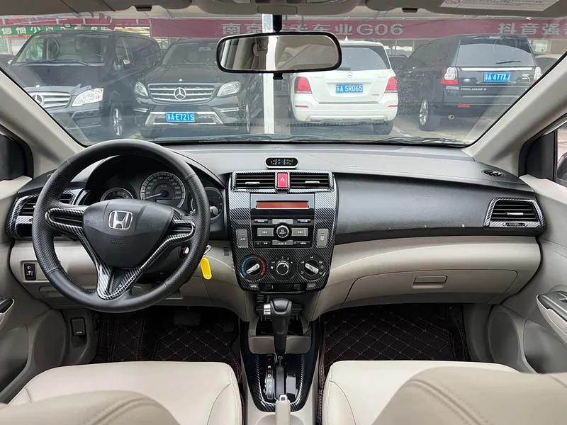 Honda City Classic — фото 15