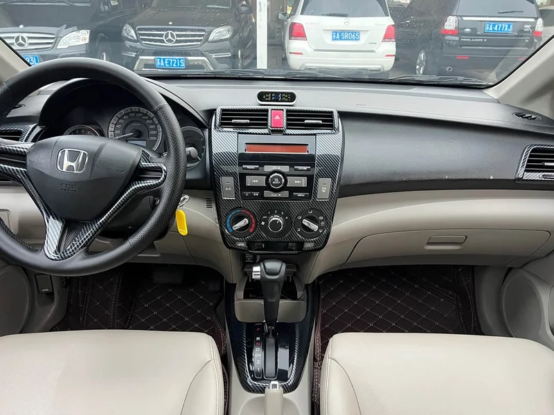 Honda City Classic — фото 17