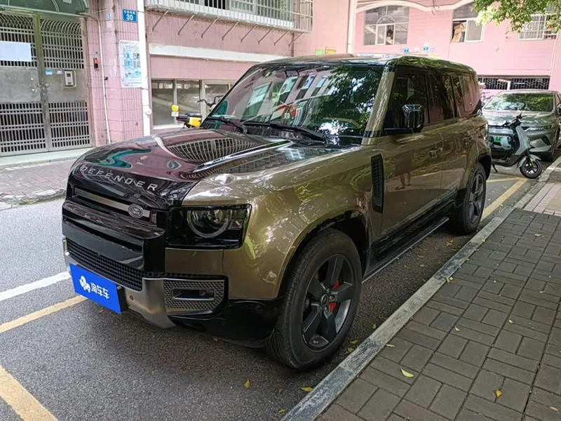 Land Rover Defender — фото 1