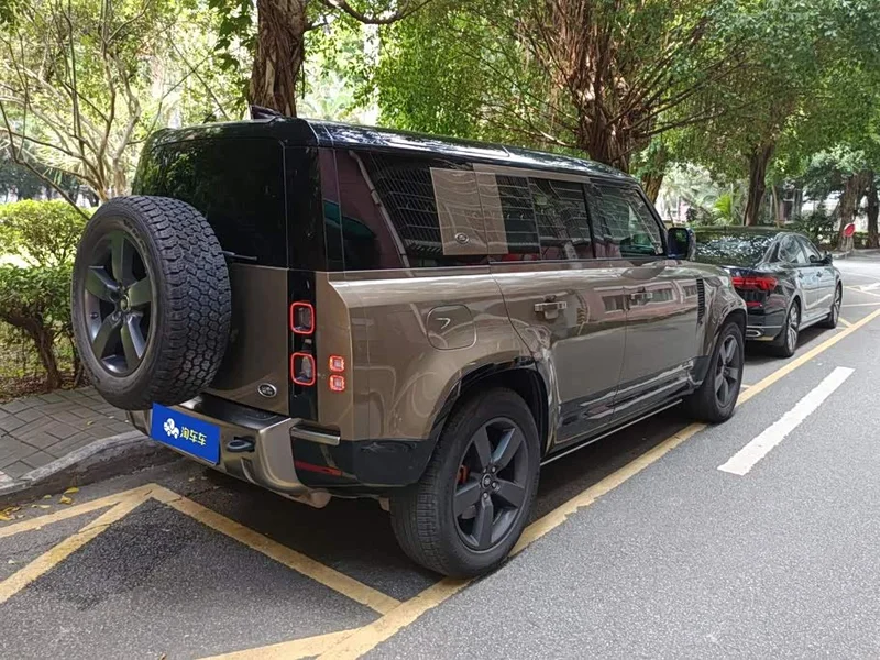 Land Rover Defender — фото 3