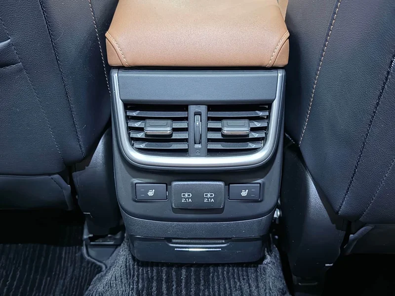 Subaru Outback — фото 16