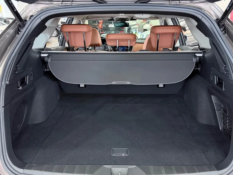 Subaru Outback — фото 17