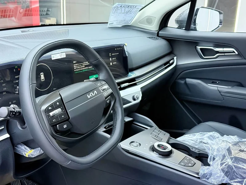 Kia Sportage — фото 6
