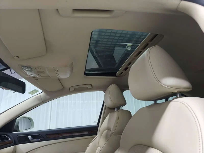 Skoda Superb — фото 21