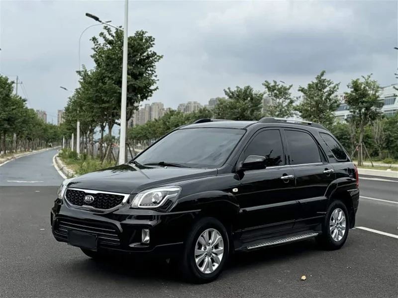 Kia Sportage — фото 1