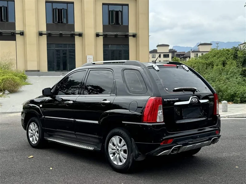 Kia Sportage — фото 15