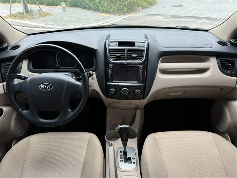 Kia Sportage — фото 8