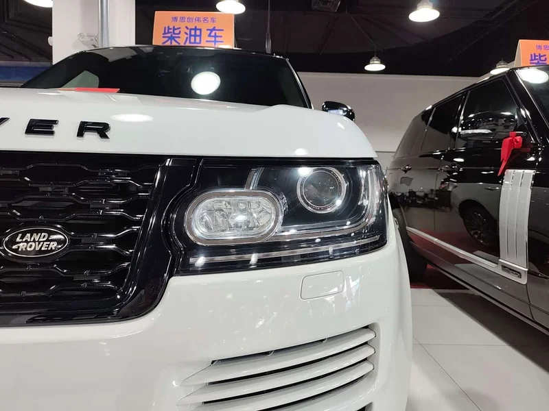 Land Rover Range Rover — фото 19